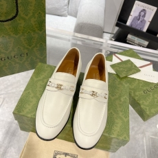 Gucci Leather Shoes